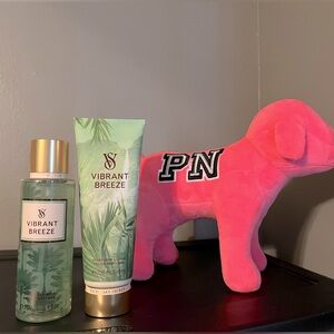 Victoria secret Vibrant Breeze body mist & lotion